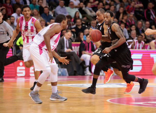 重夺冠的成 重夺冠的成