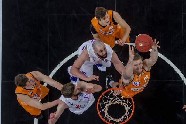 根据统计 根据统计