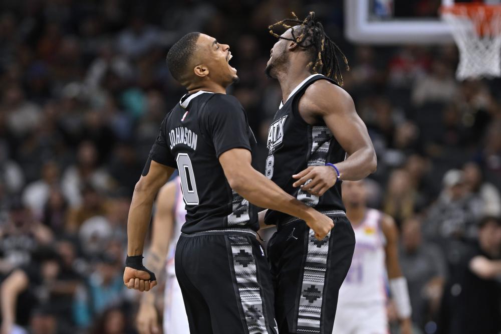 一起深度探 一起深度探